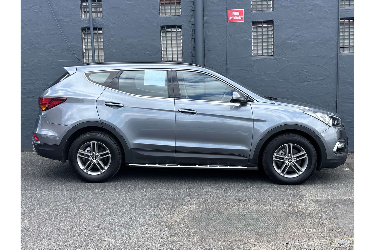 2017 Hyundai Santa Fe Active DM5 Series II