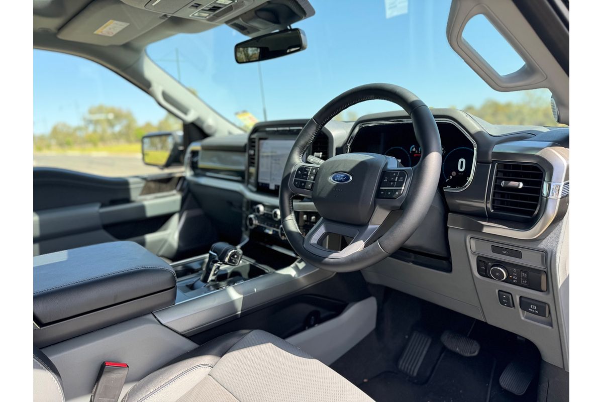 2023 Ford F-150 Lariat 4X4 SWB