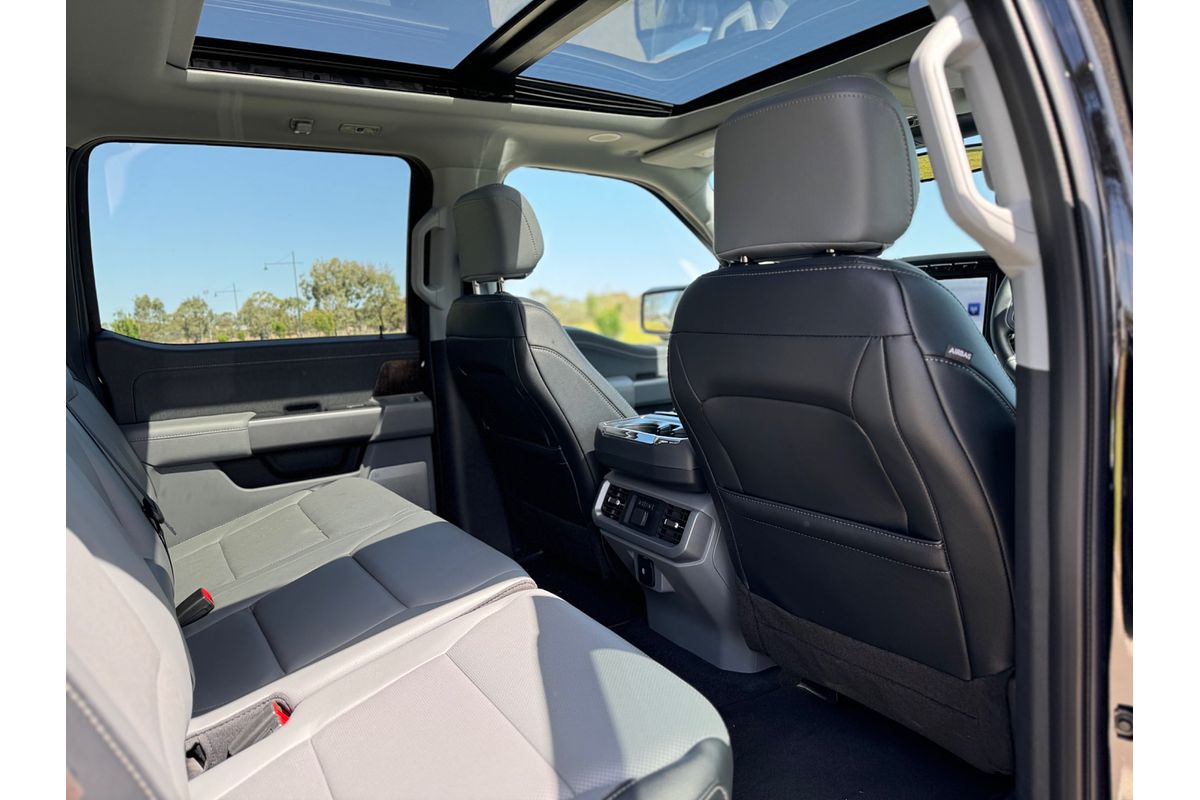 2023 Ford F-150 Lariat 4X4 SWB