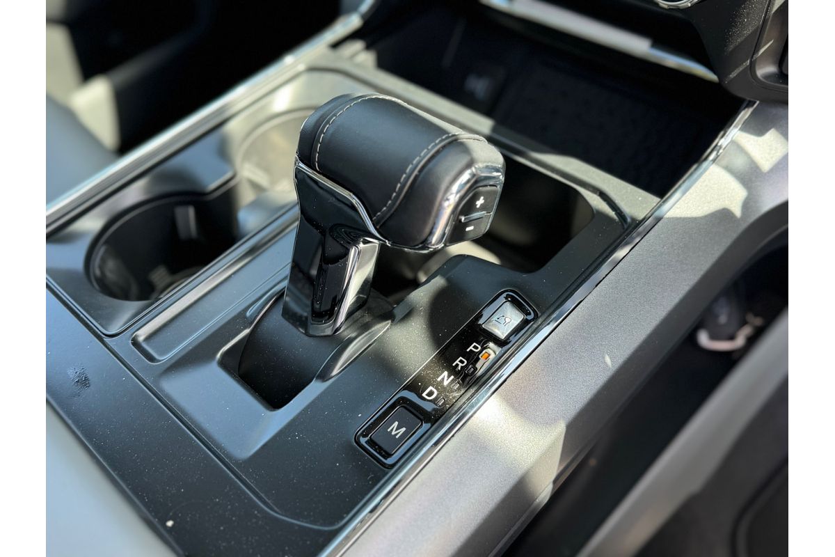 2023 Ford F-150 Lariat 4X4 SWB