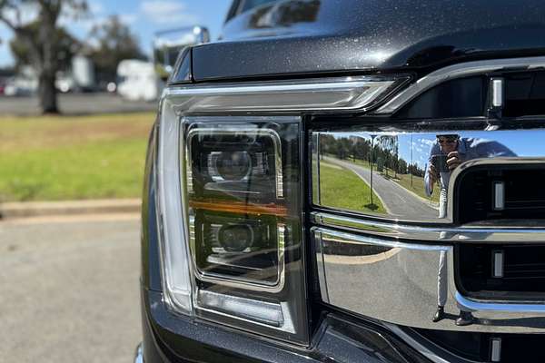 2023 Ford F-150 Lariat 4X4 SWB