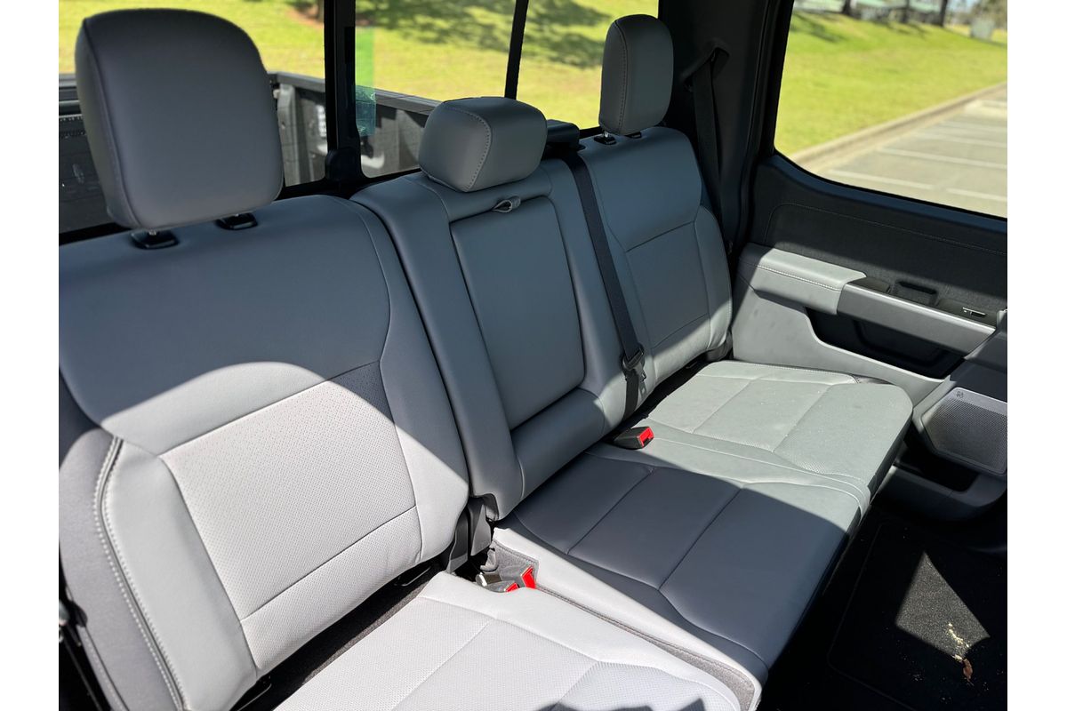 2023 Ford F-150 Lariat 4X4 SWB