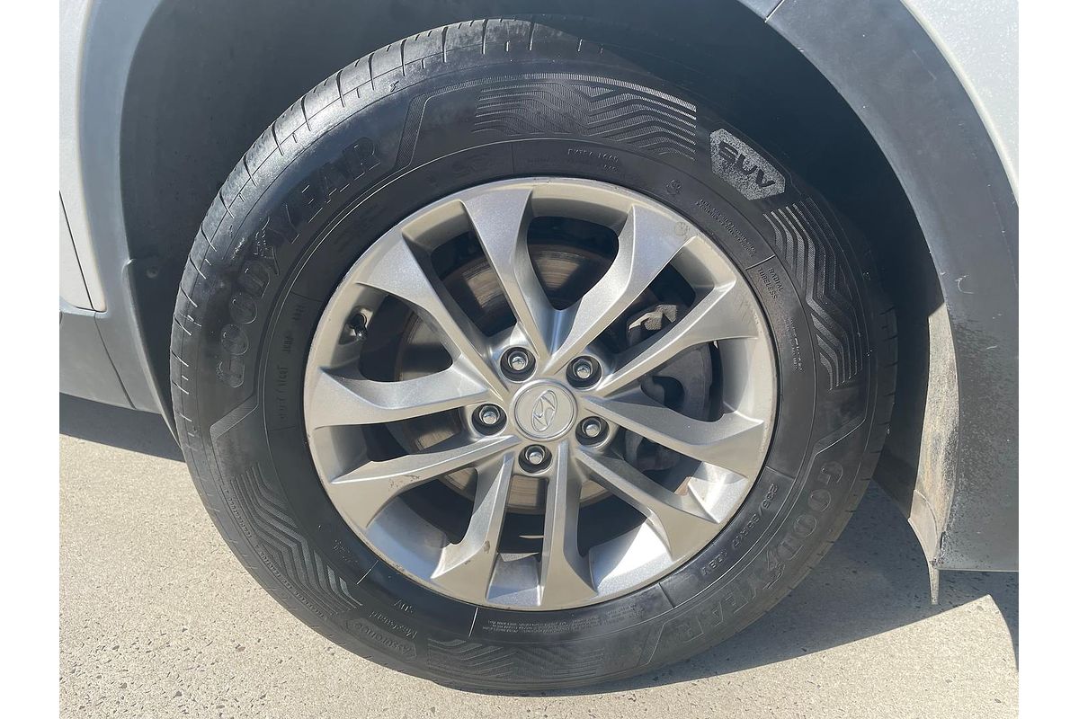 2020 Hyundai Santa Fe Active TM.2