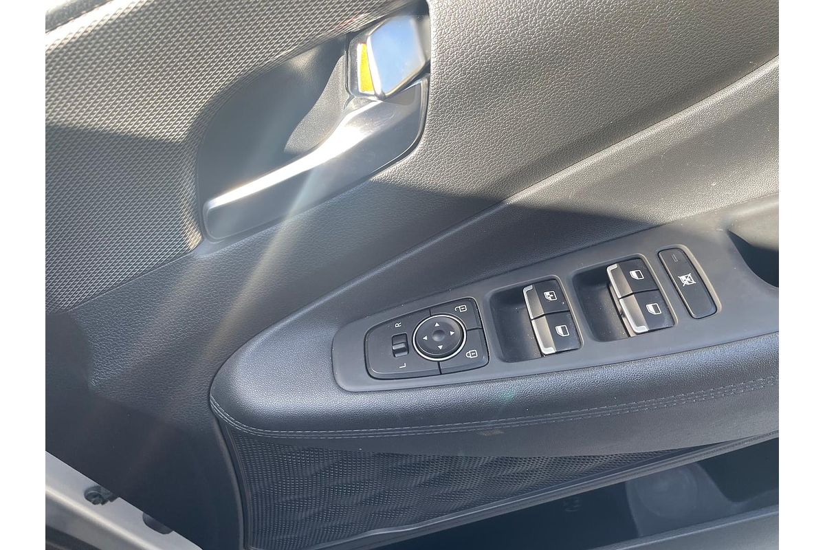 2020 Hyundai Santa Fe Active TM.2