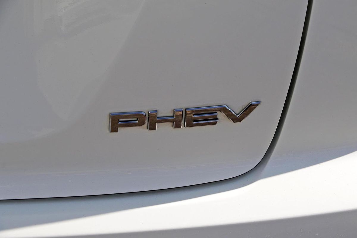 2021 Mitsubishi Eclipse Cross PHEV ES YB