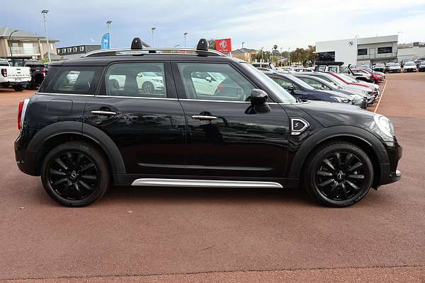 2019 MINI Countryman Cooper S F60