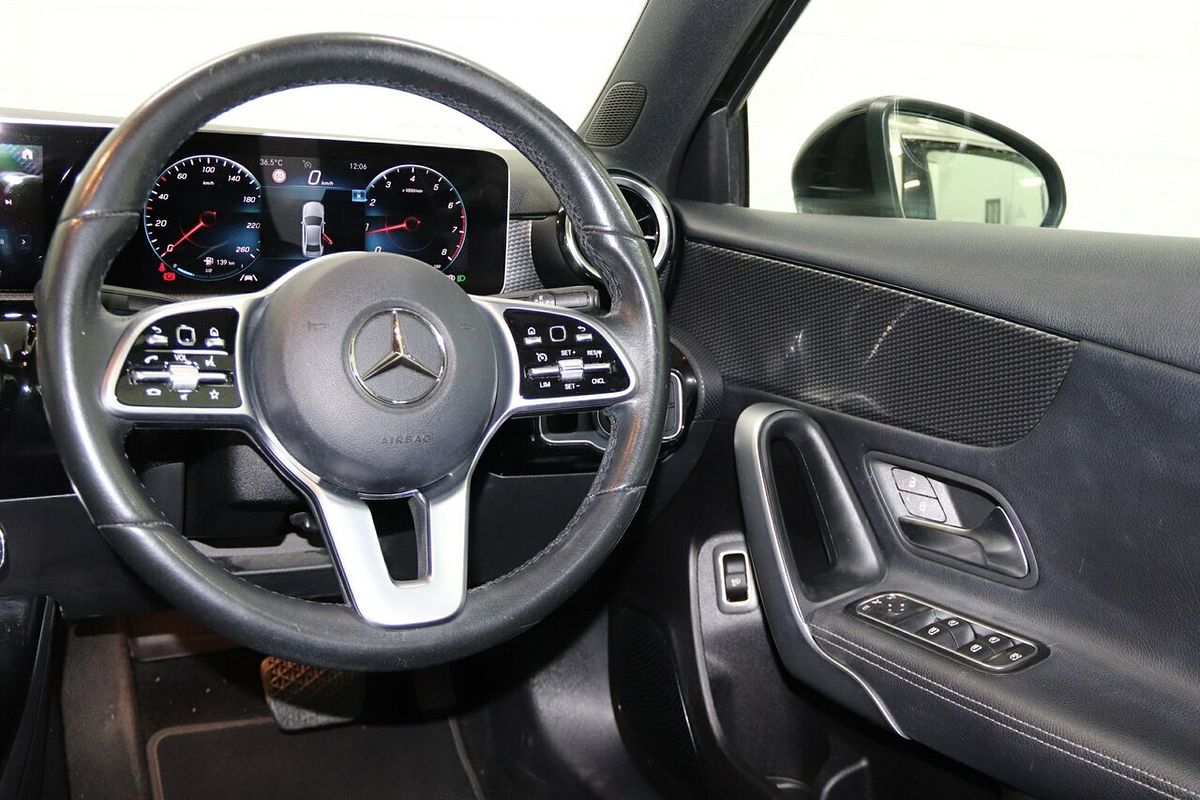 2018 Mercedes-Benz A-Class A200 V177