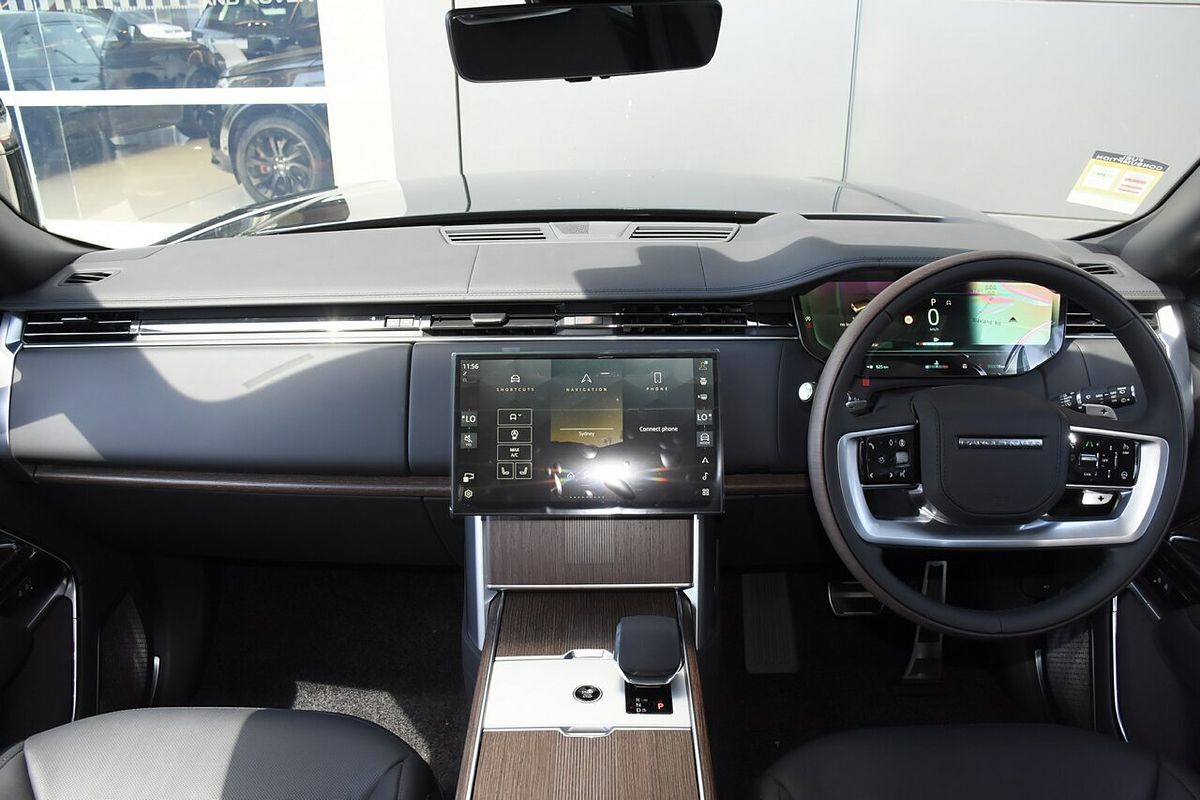 2024 Land Rover Range Rover P530 Autobiography L460 LWB