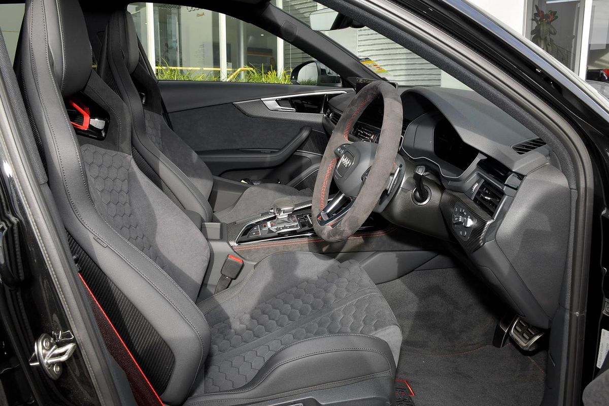 2024 Audi RS4 B9