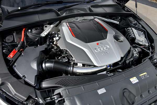2024 Audi RS4 B9