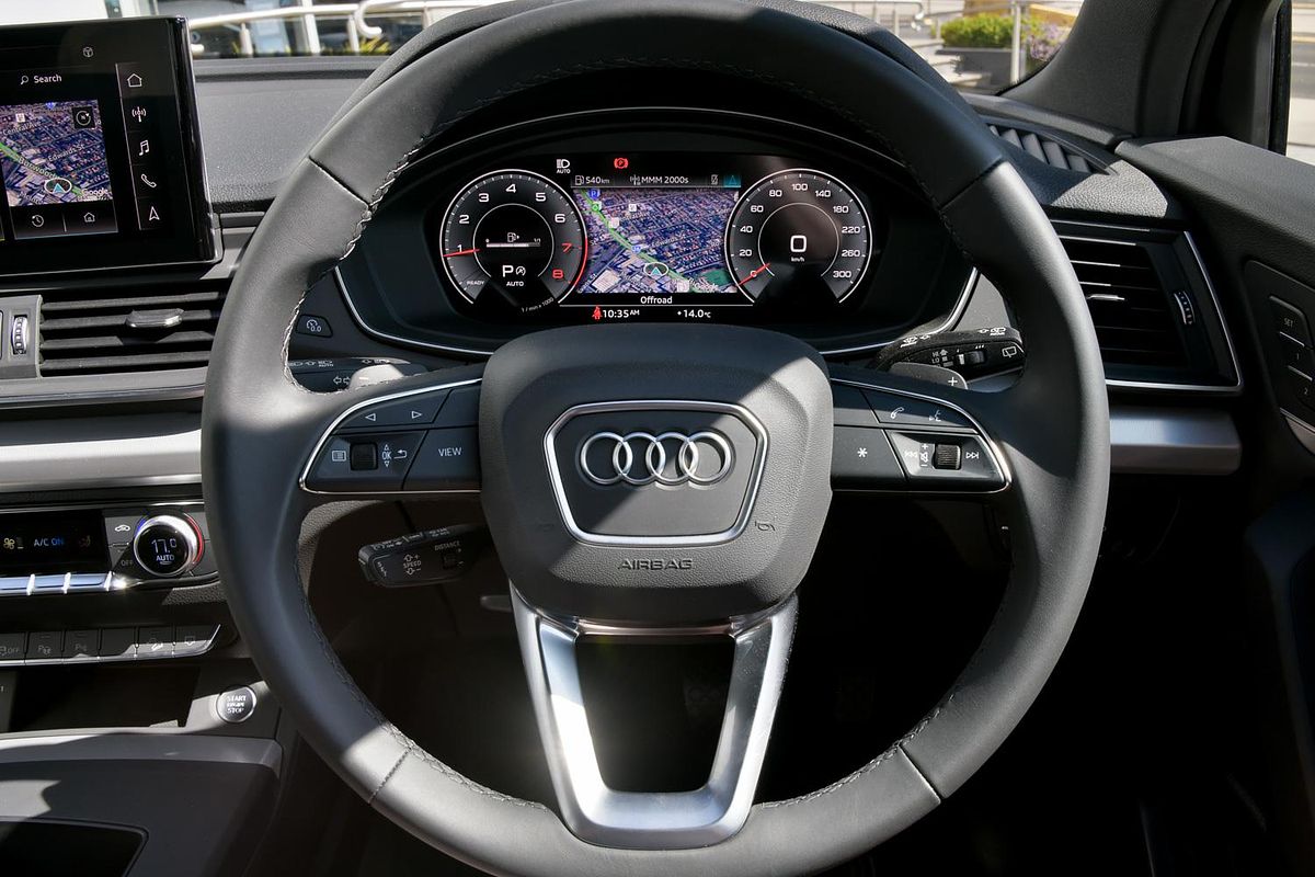 2024 Audi Q5 45 TFSI Sport FY