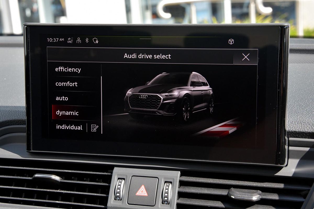 2024 Audi Q5 45 TFSI Sport FY