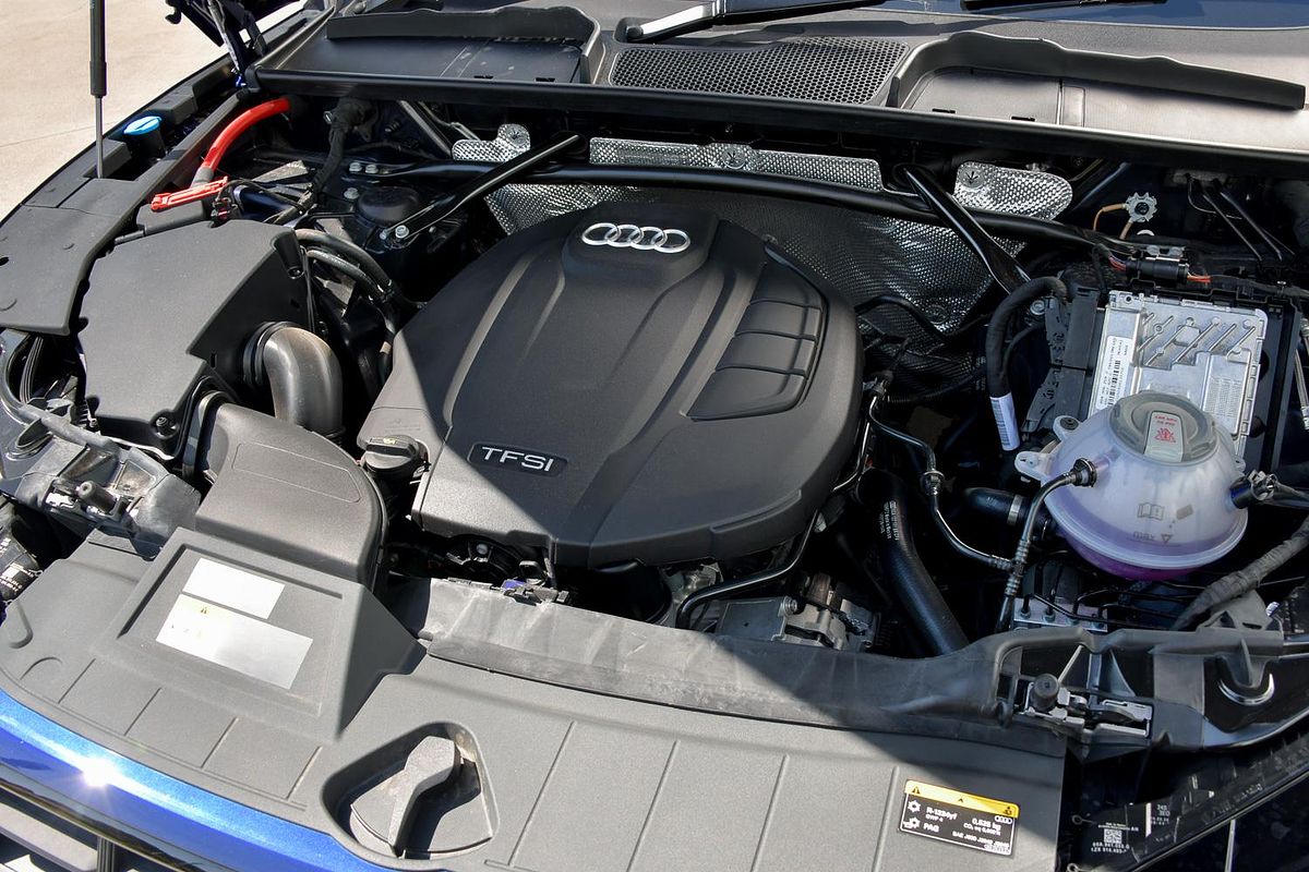 2024 Audi Q5 45 TFSI Sport FY