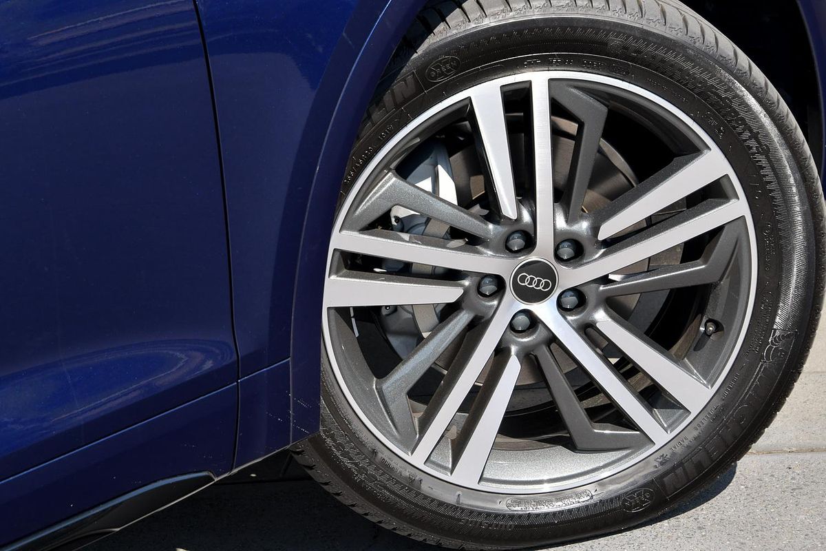 2024 Audi Q5 45 TFSI Sport FY