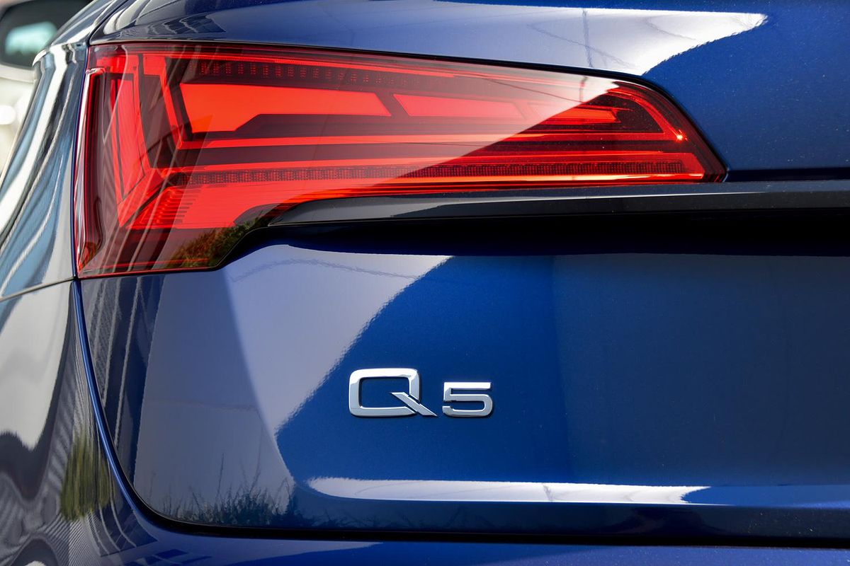 2024 Audi Q5 45 TFSI Sport FY