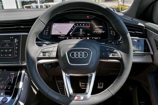 2024 Audi SQ8 TFSI F1