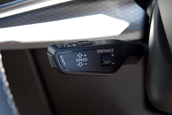 2024 Audi SQ8 TFSI F1