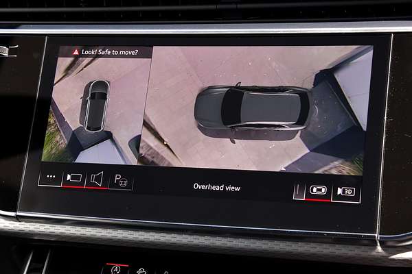 2024 Audi SQ8 TFSI F1