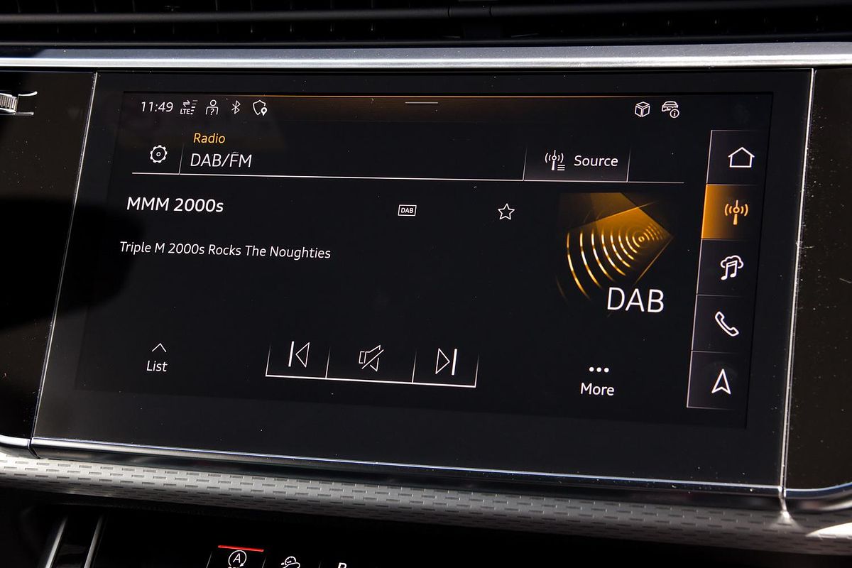 2024 Audi SQ8 TFSI F1