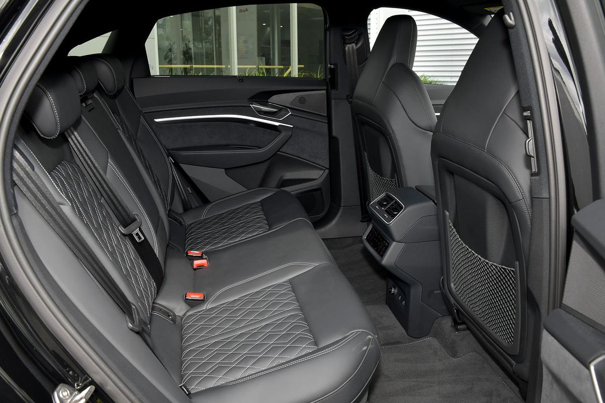 2024 Audi SQ8 e-tron GE