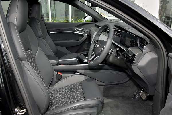 2024 Audi SQ8 e-tron GE