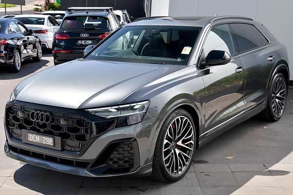 2024 Audi SQ8 TFSI F1