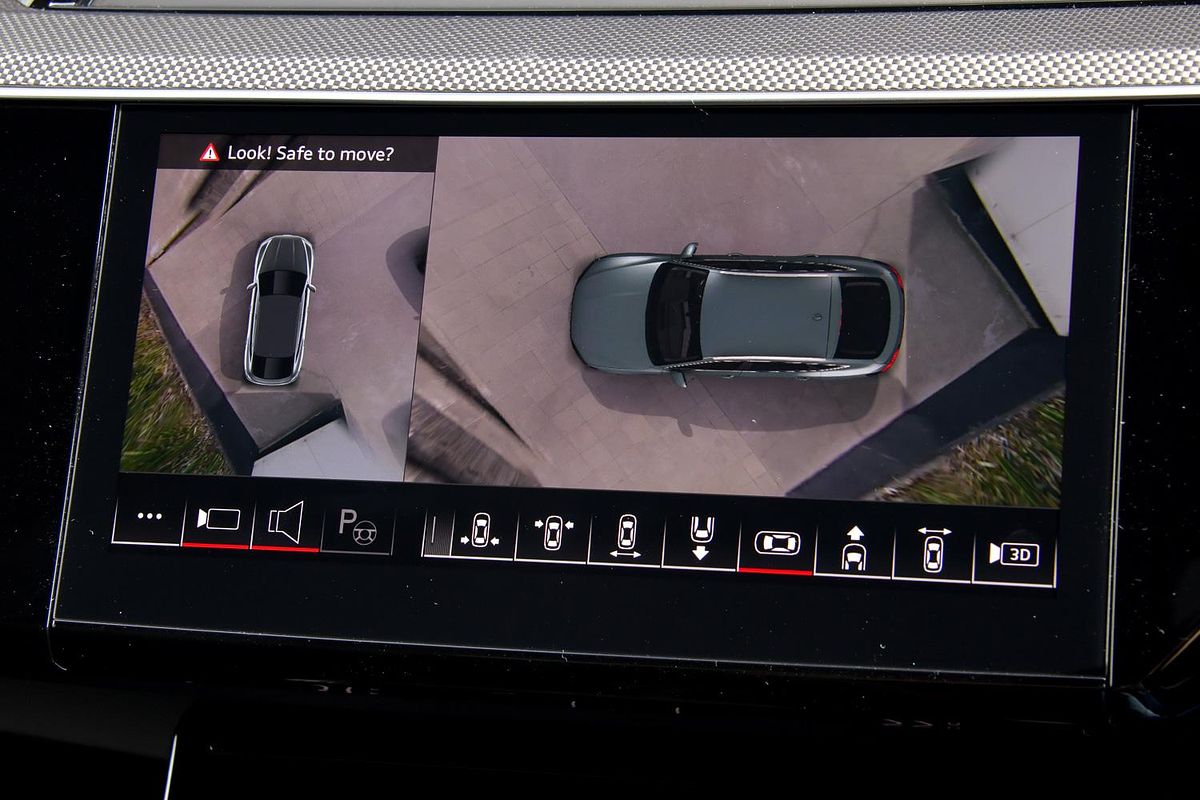 2024 Audi SQ8 e-tron GE