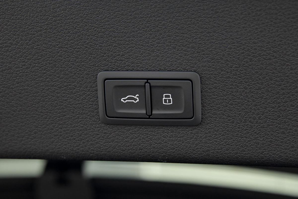 2024 Audi SQ8 e-tron GE