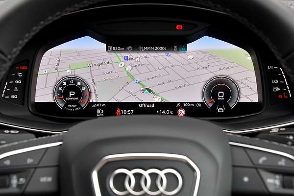 2024 Audi Q8 55 TFSI S line F1