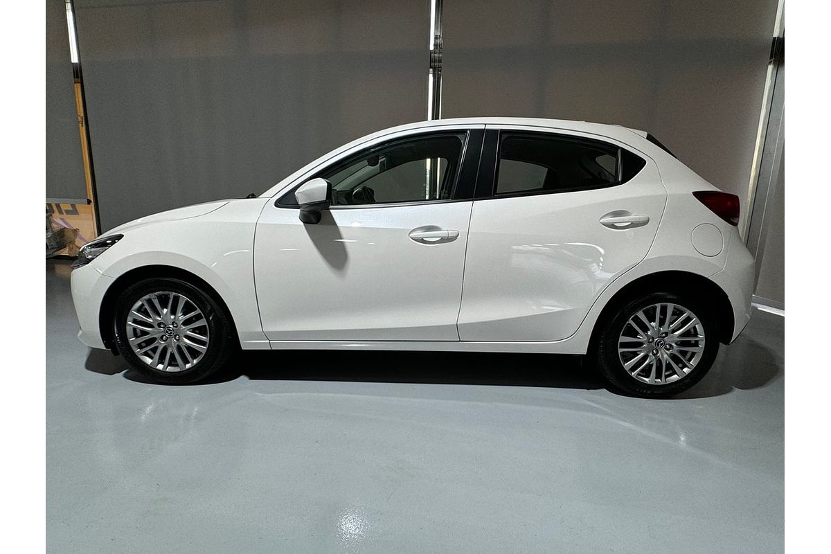 2021 Mazda 2 DJ