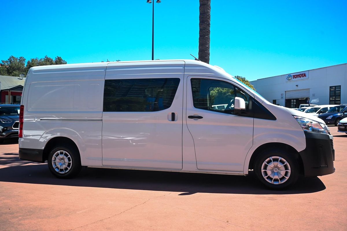 2021 Toyota Hiace GDH320R