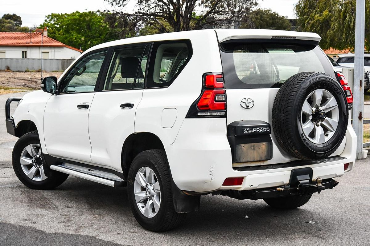 2022 Toyota Landcruiser Prado GX GDJ150R