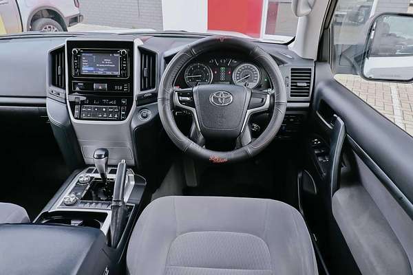 2017 Toyota Landcruiser GXL VDJ200R