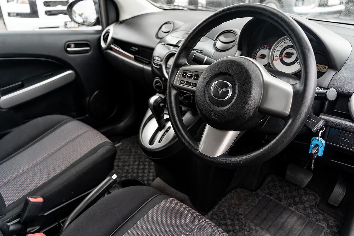 2010 Mazda 2 Maxx DE Series 1