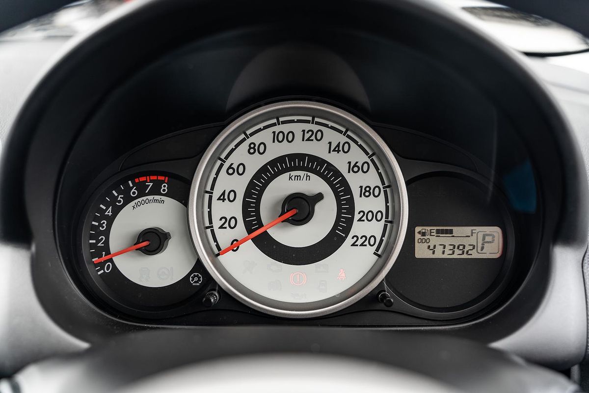 2010 Mazda 2 Maxx DE Series 1