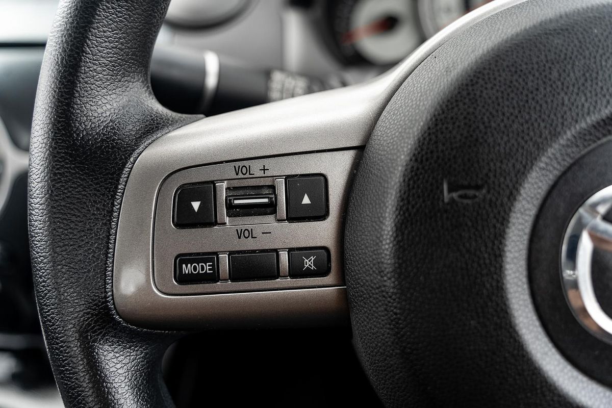 2010 Mazda 2 Maxx DE Series 1