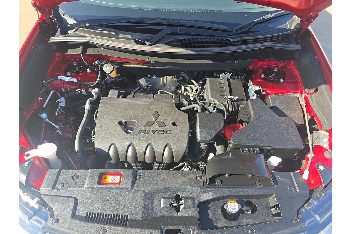 2019 Mitsubishi Outlander ES ADAS ZL