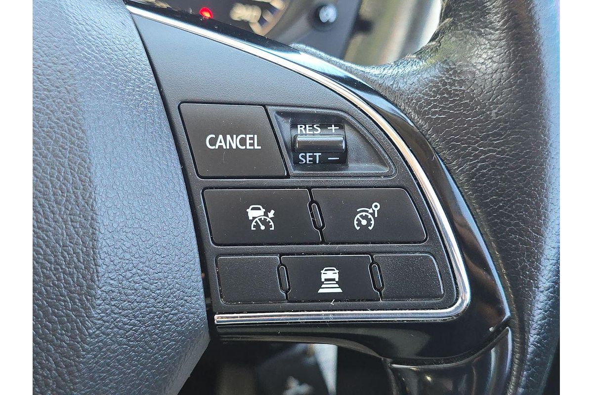 2019 Mitsubishi Outlander ES ADAS ZL