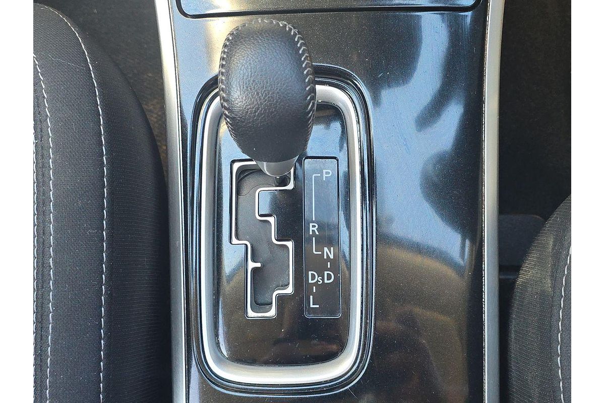 2019 Mitsubishi Outlander ES ADAS ZL