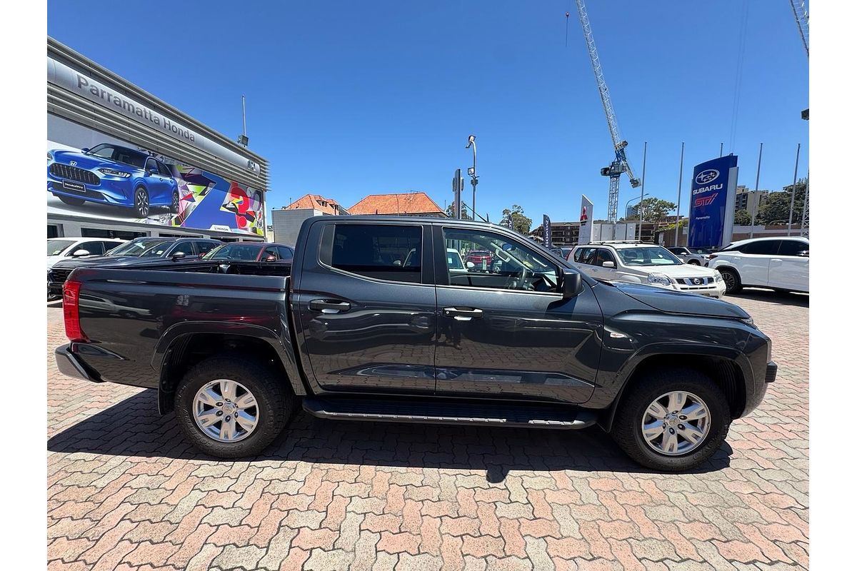 2024 Mitsubishi Triton GLX+ MV 4X4