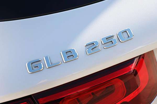2021 Mercedes-Benz GLB-Class GLB250 X247