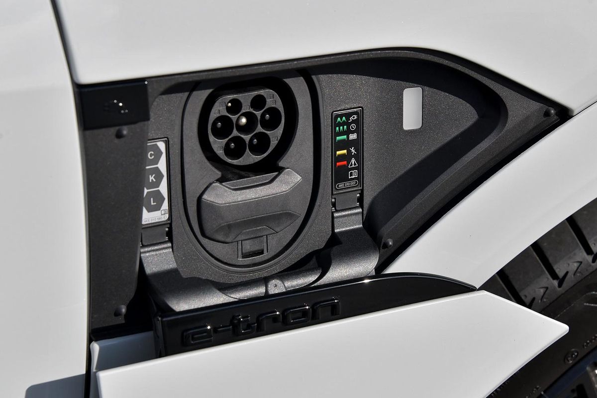 2023 Audi Q8 e-tron 55 Launch Edition GE