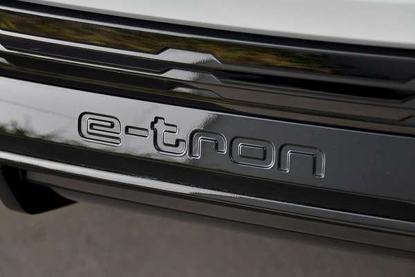 2023 Audi Q8 e-tron 55 Launch Edition GE