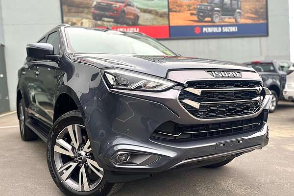 2024 Isuzu MU-X LS-T