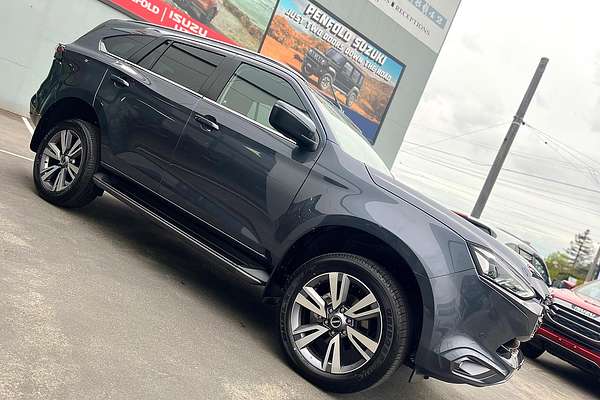 2024 Isuzu MU-X LS-T