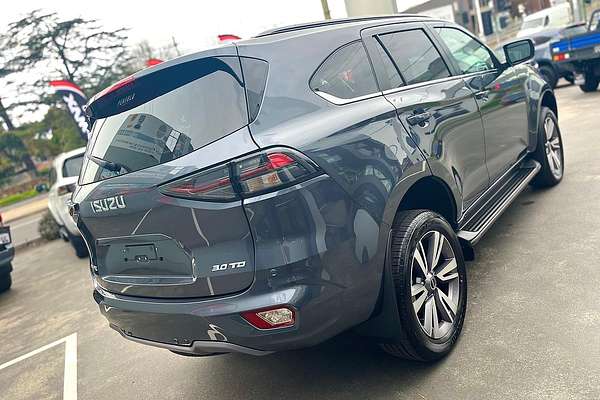 2024 Isuzu MU-X LS-T