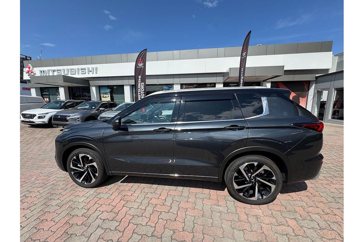 2024 Mitsubishi Outlander Exceed Tourer ZM