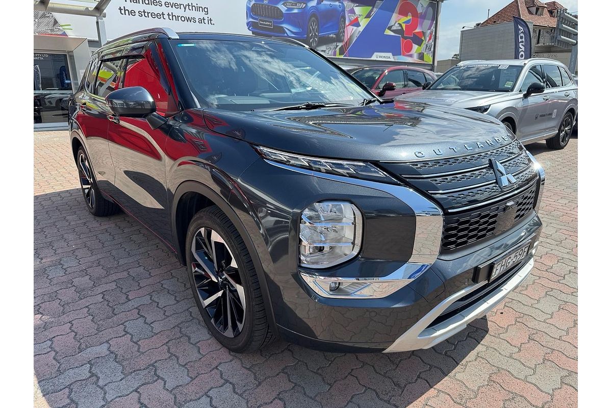 2024 Mitsubishi Outlander Exceed Tourer ZM