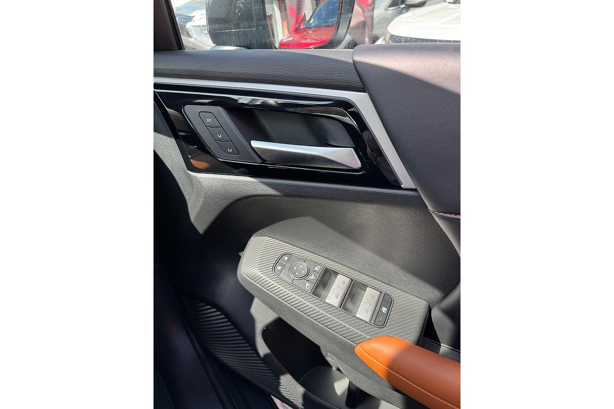 2024 Mitsubishi Outlander Exceed Tourer ZM