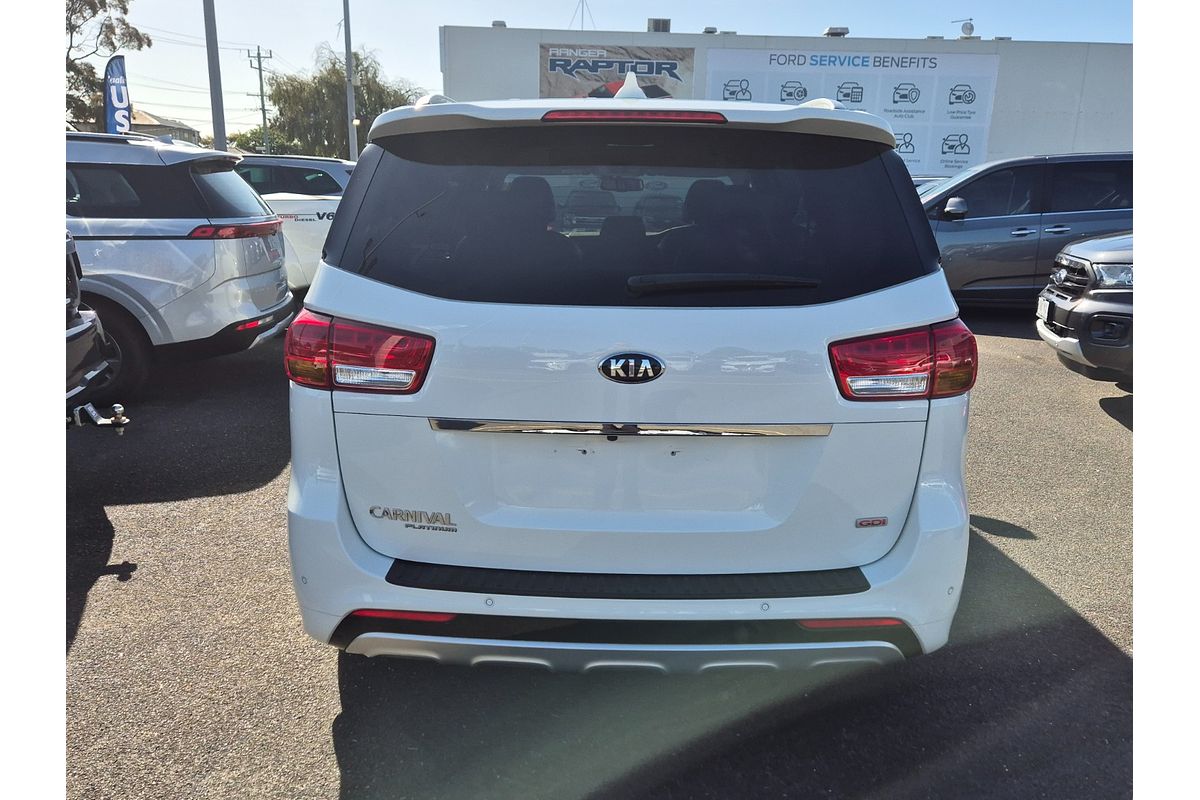 2017 Kia Carnival Platinum YP